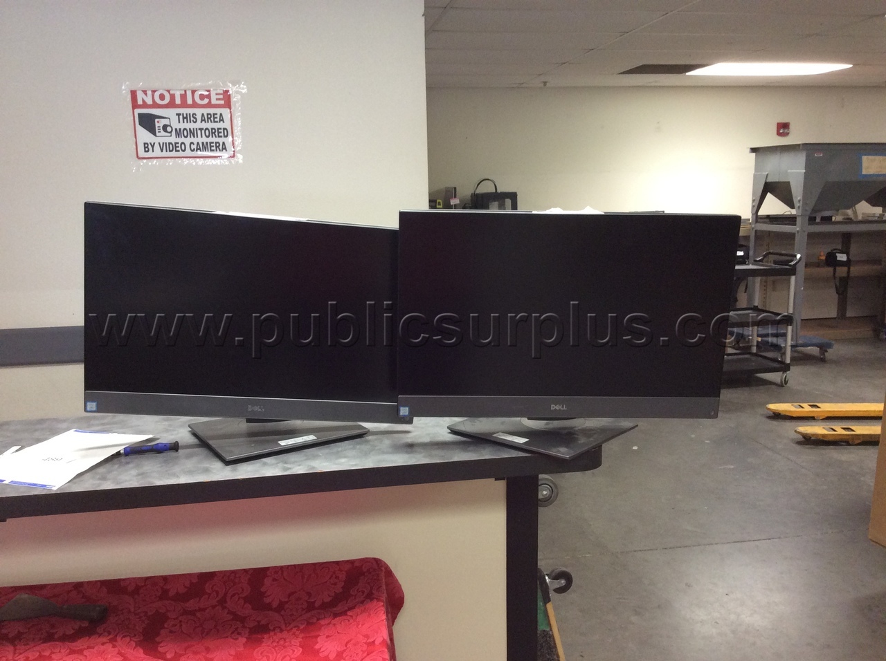 LOT OF (2) DELL AIO DESKTOP COMPUTERS - SOLD AS IS - 489 — photo 1