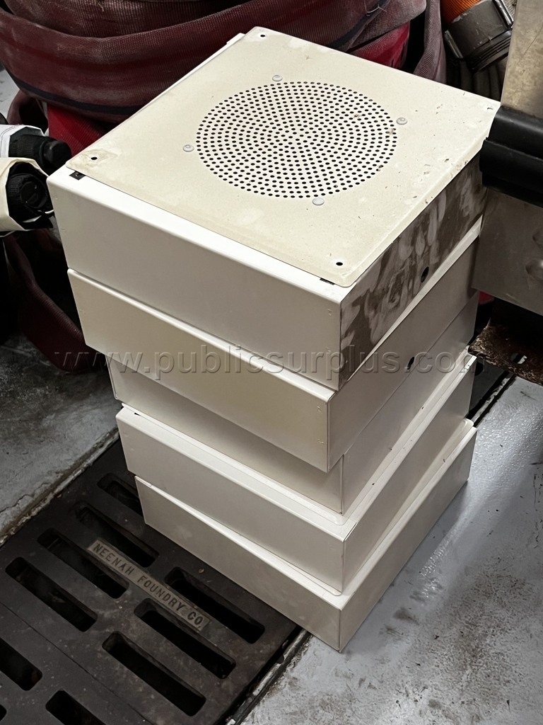 Speakers — photo 1