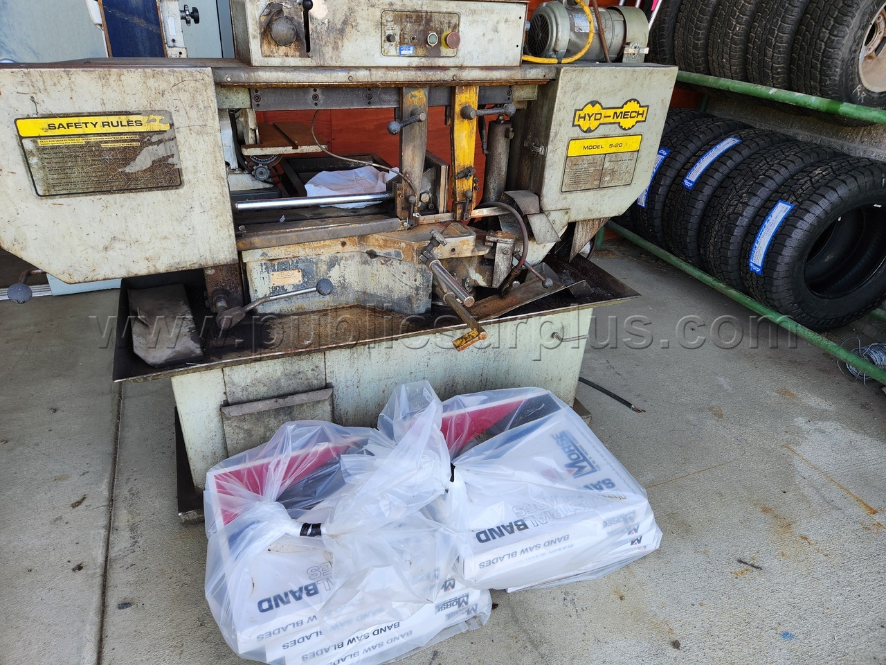 Metal Band Saw — photo 1