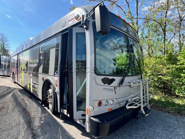 2010 NEW FLYER 40' BUS UNIT#6016 — photo 1