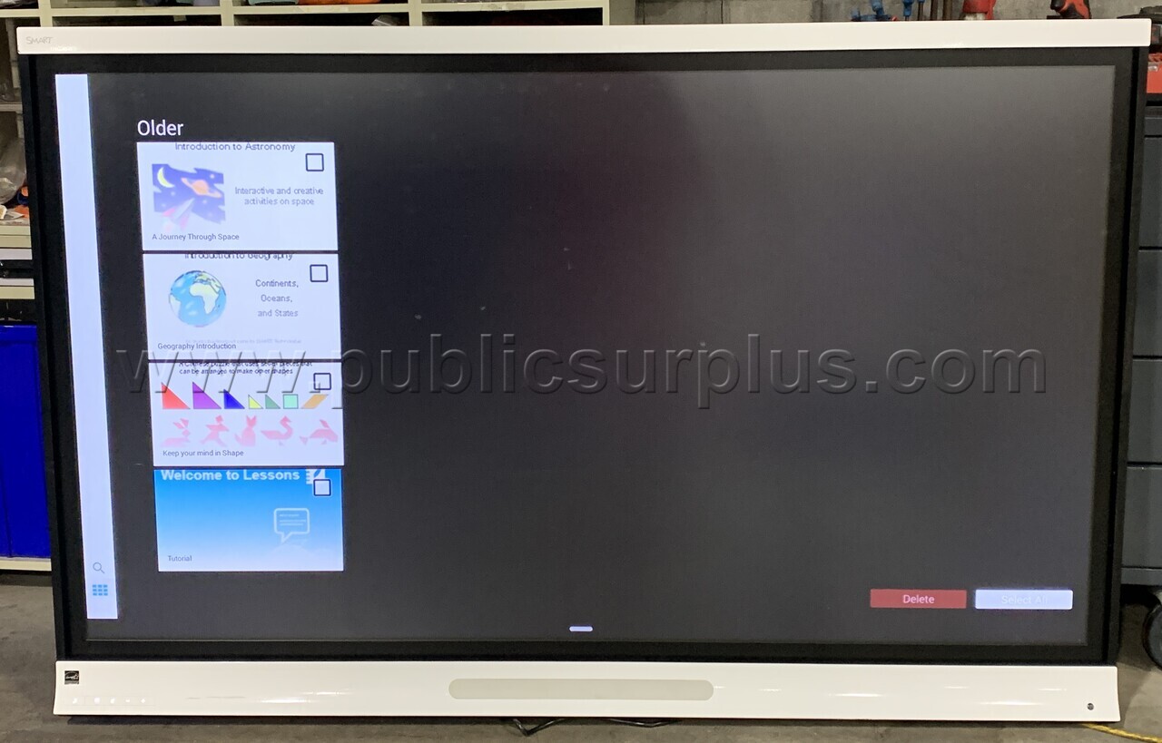 Smart Board Interactive Flat Panel w/ Wall Mount /KK — photo 1