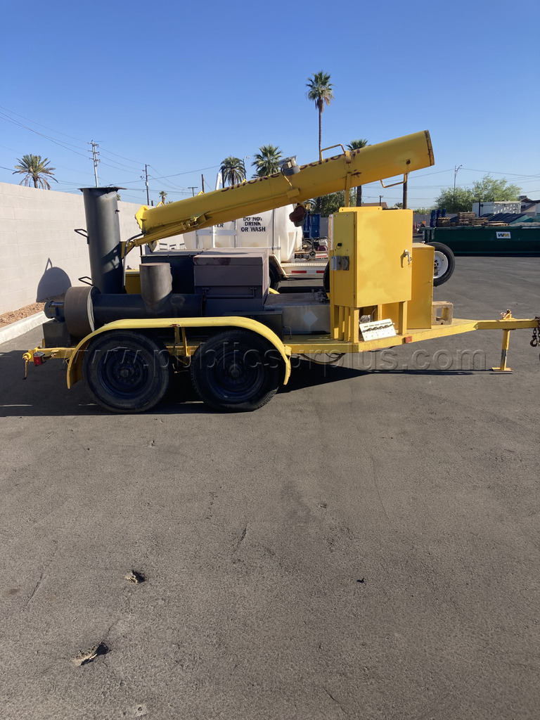 1990 Opacity Training Trailer  /JB — photo 1