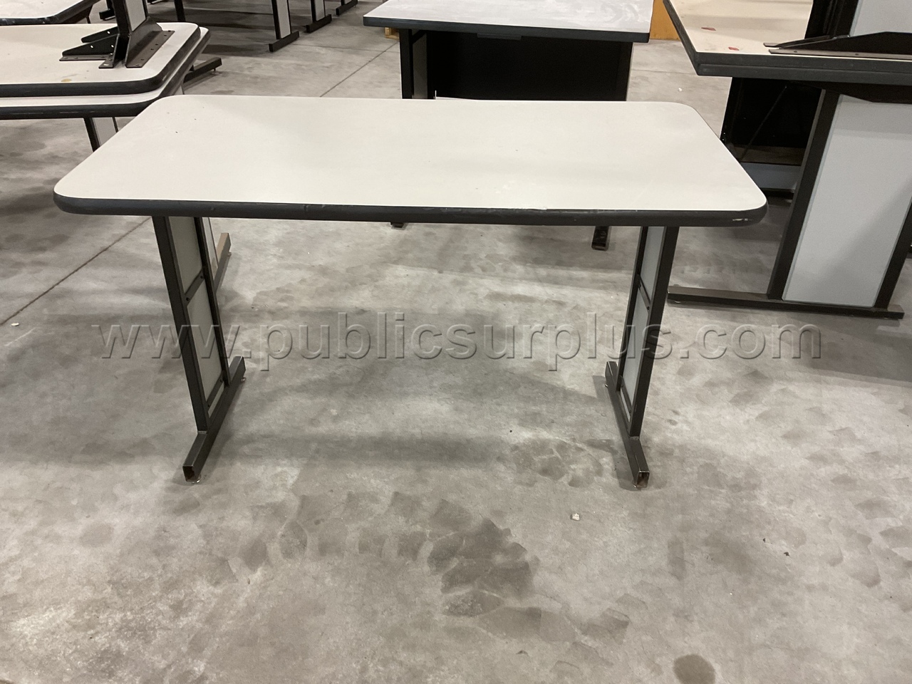 GRAY TABLES 4FT - 4 — photo 1