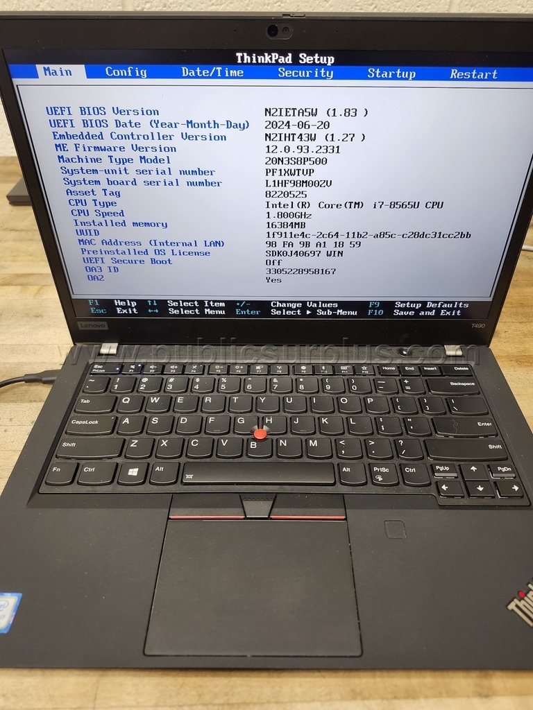 Lenovo ThinkPad T490 — photo 1