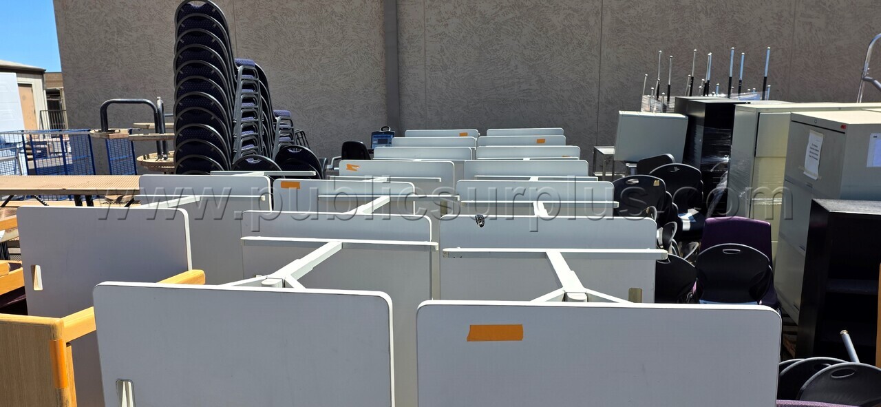 tables (15) — photo 1