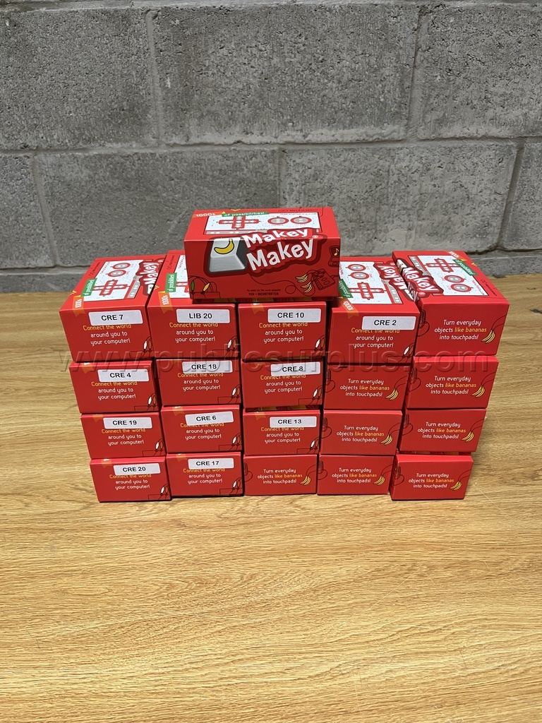 Lot of 21, Makey Makey — photo 1