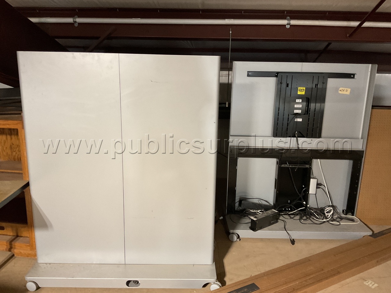 MONITOR STANDS - 3 — photo 1