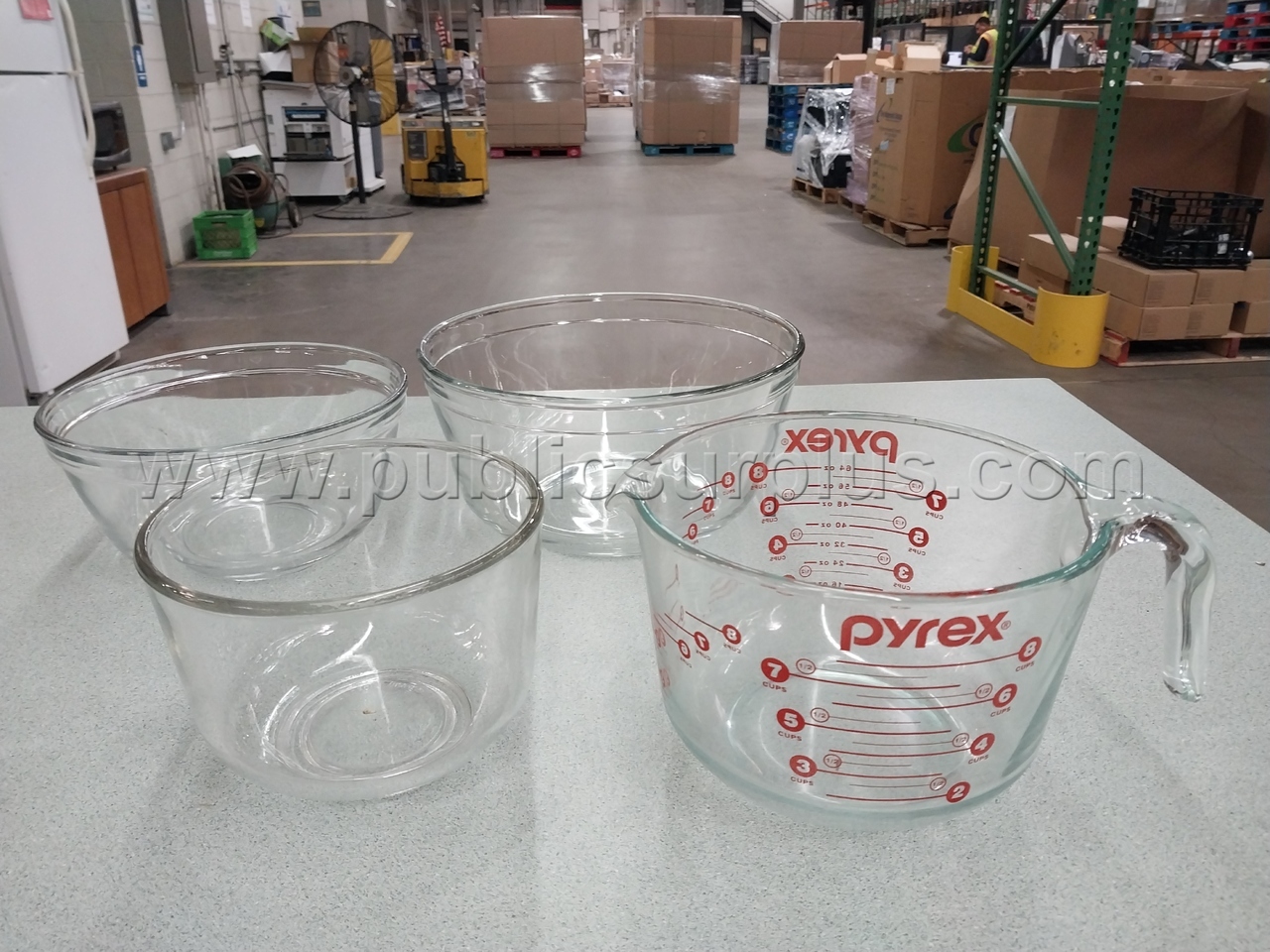 Mixing Bowls and Measuring Cup — photo 1