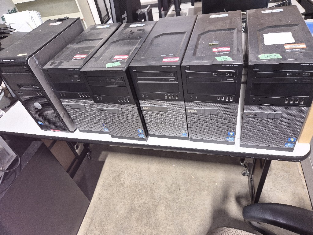 Lot of Optiplex's Used PC Towers, *some may be missing parts* — photo 1