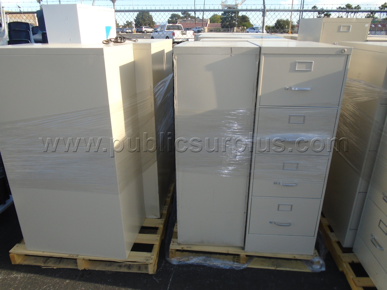 METAL FILING CABINETS — photo 1