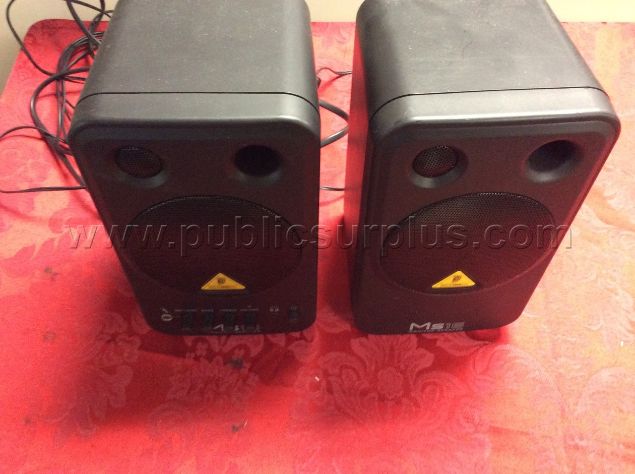 BEHRINGER MONITOR SPEAKERS - SOLD AS IS - 498 — photo 1