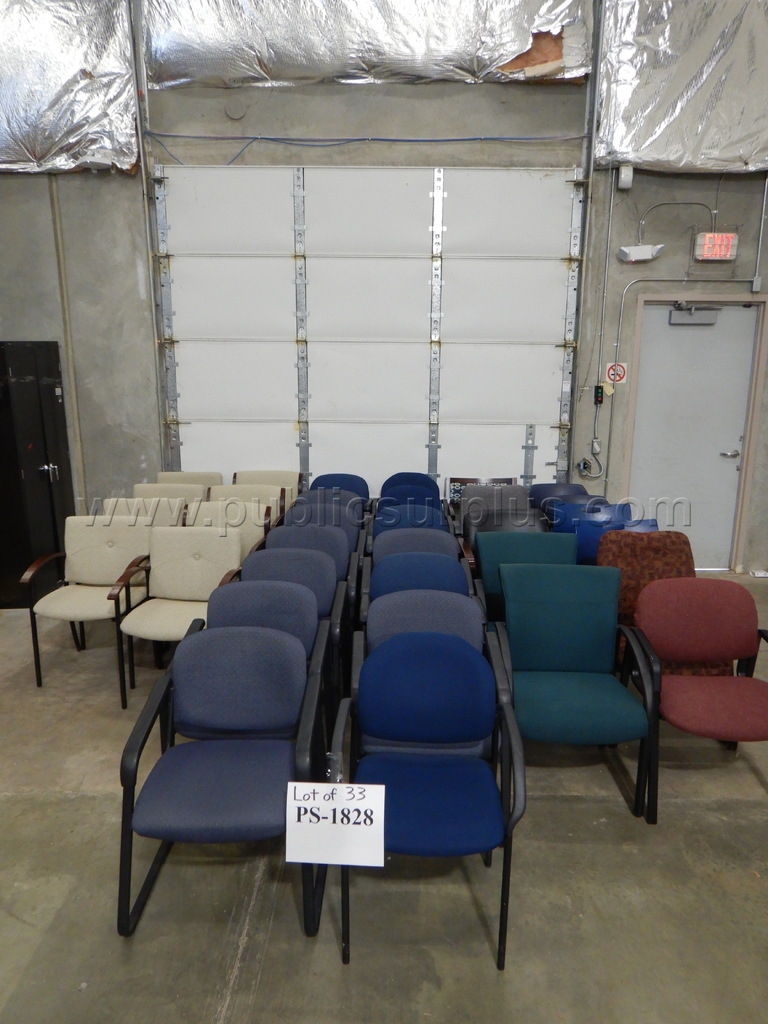 Various Guest Chairs* - Lot of 33 — photo 1