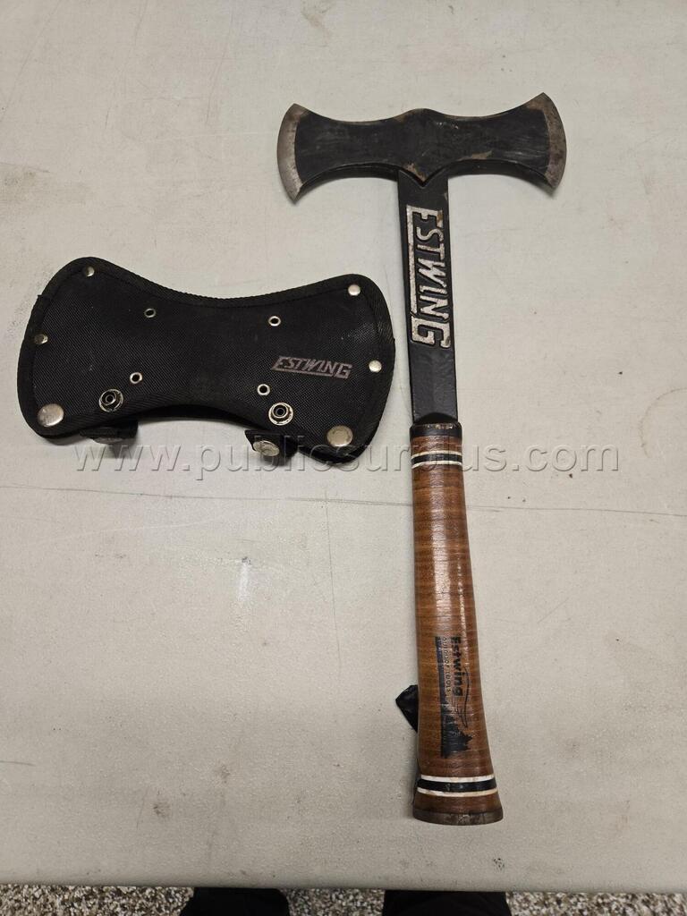 Axe — photo 1
