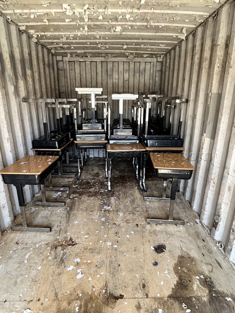 Student Desks — photo 1