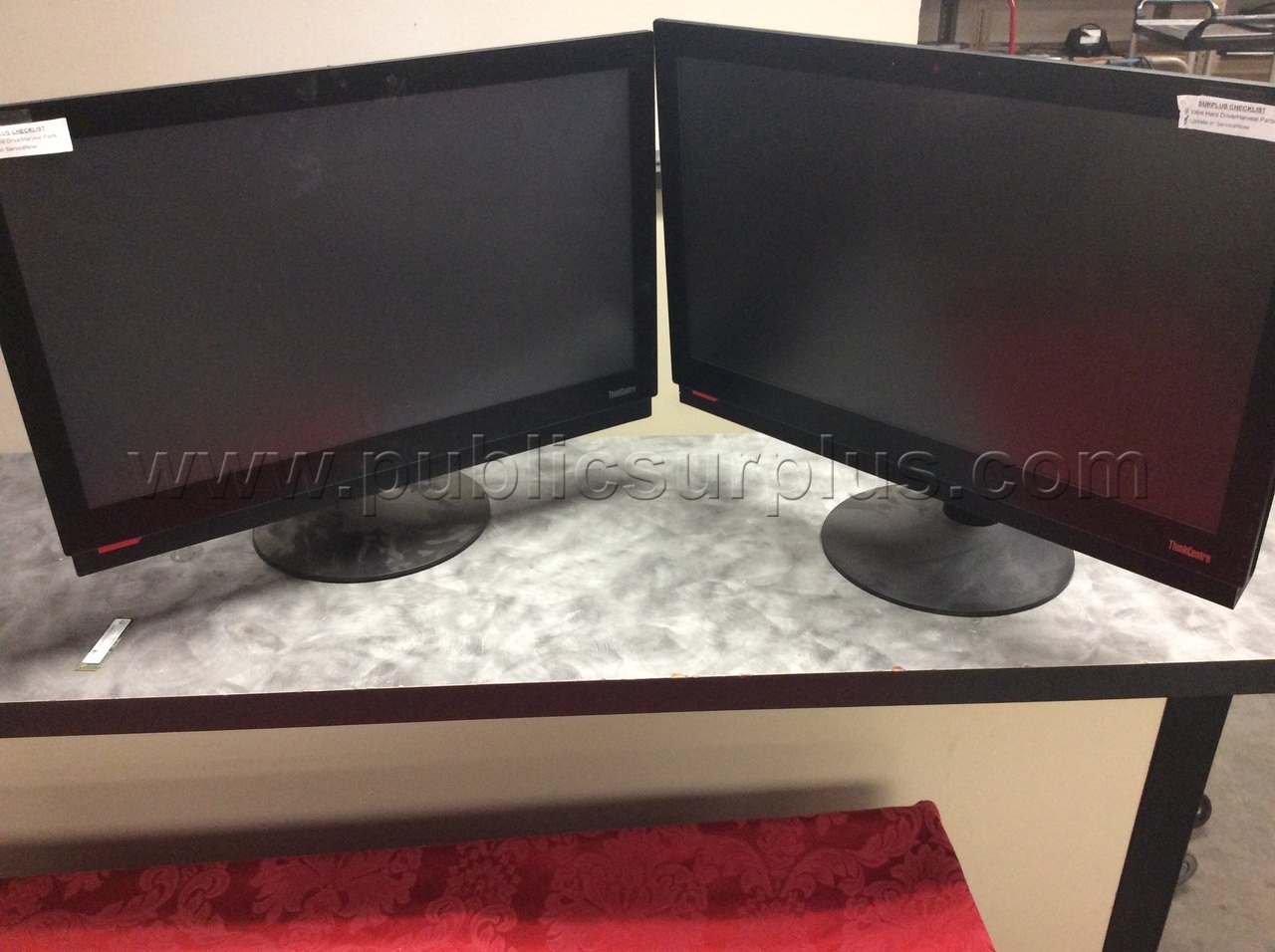 LOT OF (2) LENOVO THINKCENTRE AIO DESKTOP COMPUTERS - SOLD AS IS - 509 — photo 1