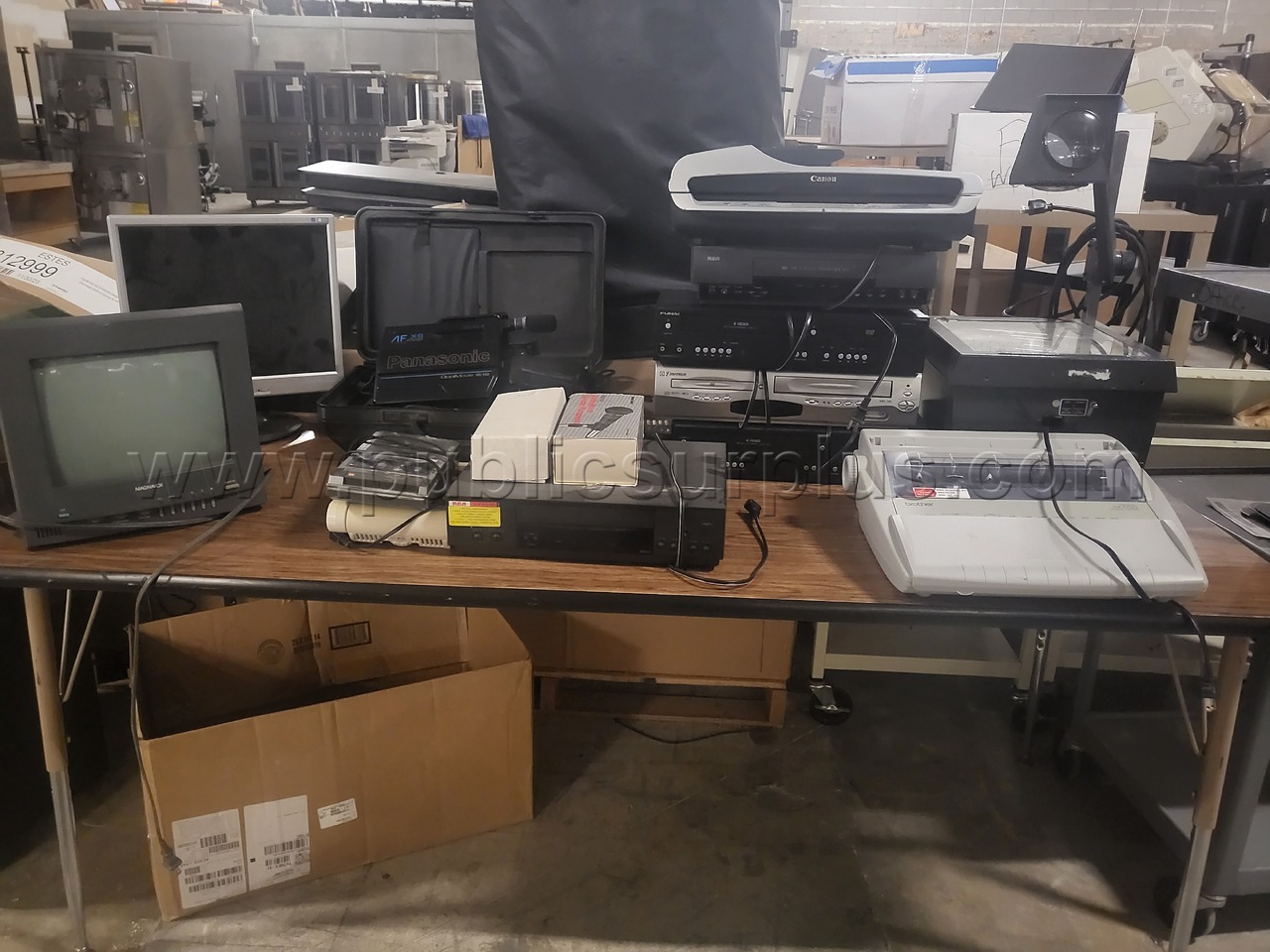 Misc. Surplus Electronics — photo 1