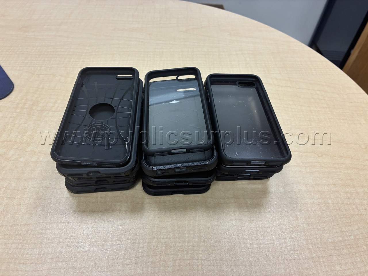 iPhone SE Cases (lot of 15) — photo 1