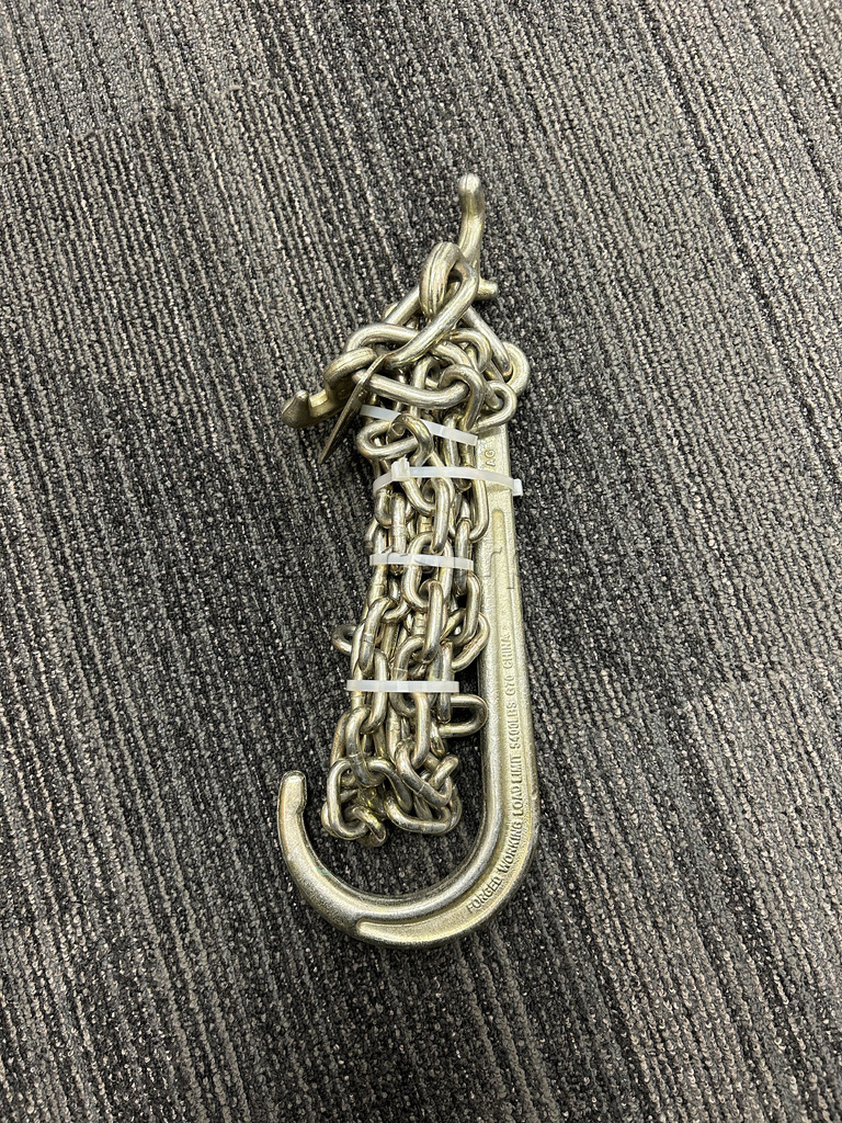 2 Heavy Duty Chains — photo 1