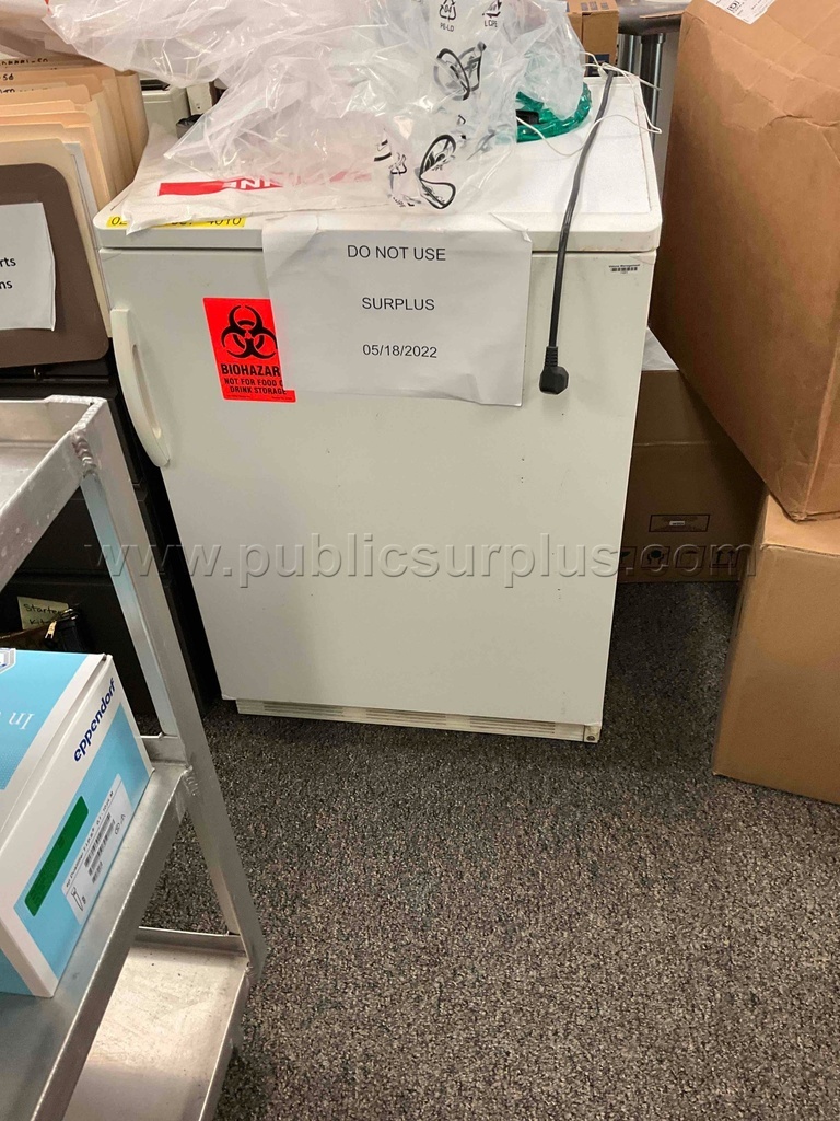 Barnstead Refrigerator Model 3751 — photo 1