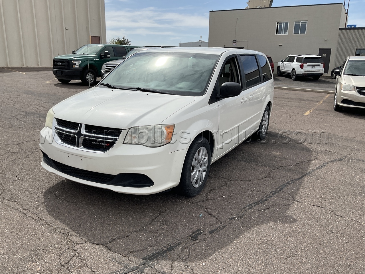2013 Dodge Grand Caravan #02910 — photo 1