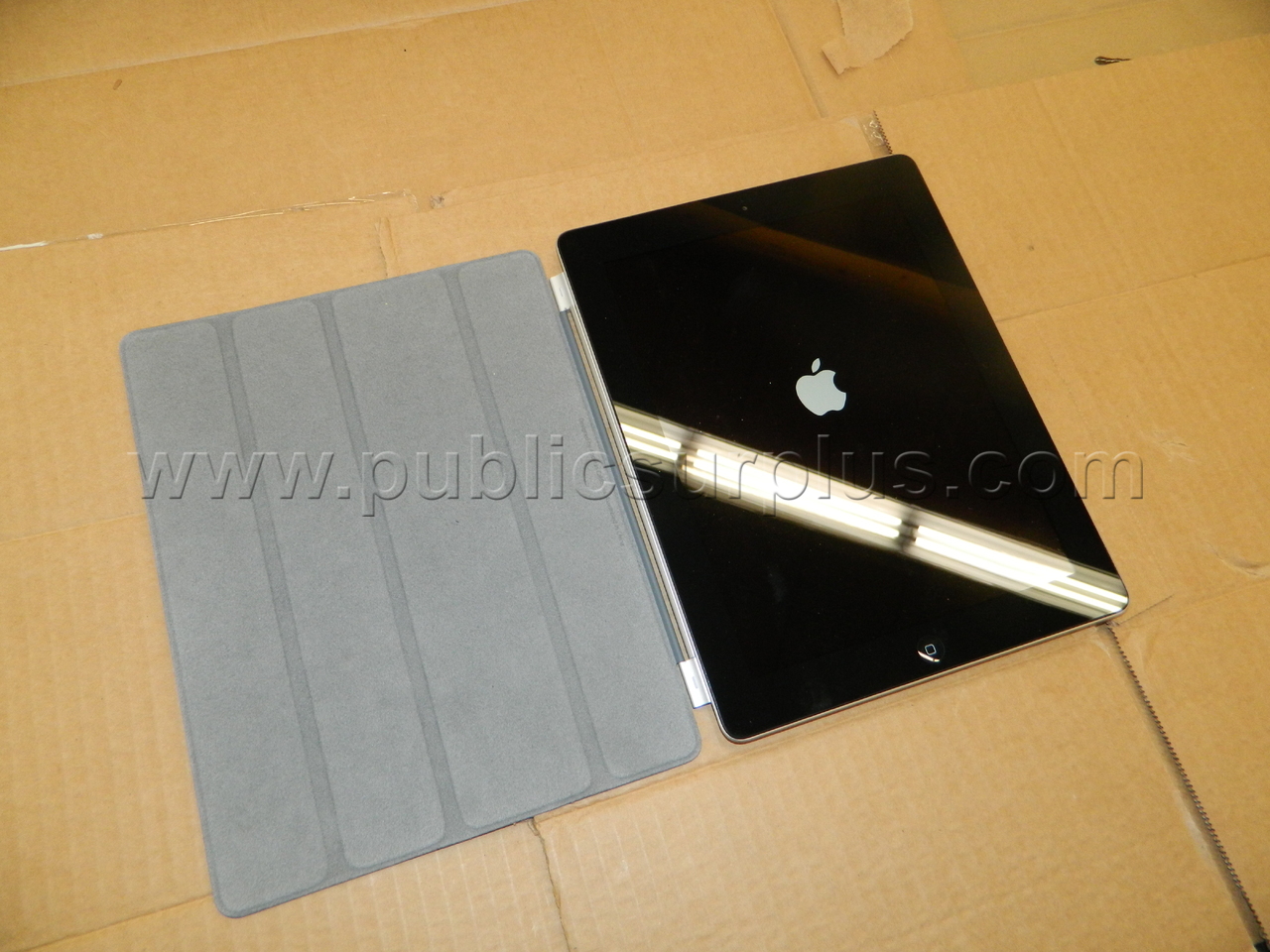 2012 APPLE IPAD AIR 9.7" WIFI ONLY — photo 1