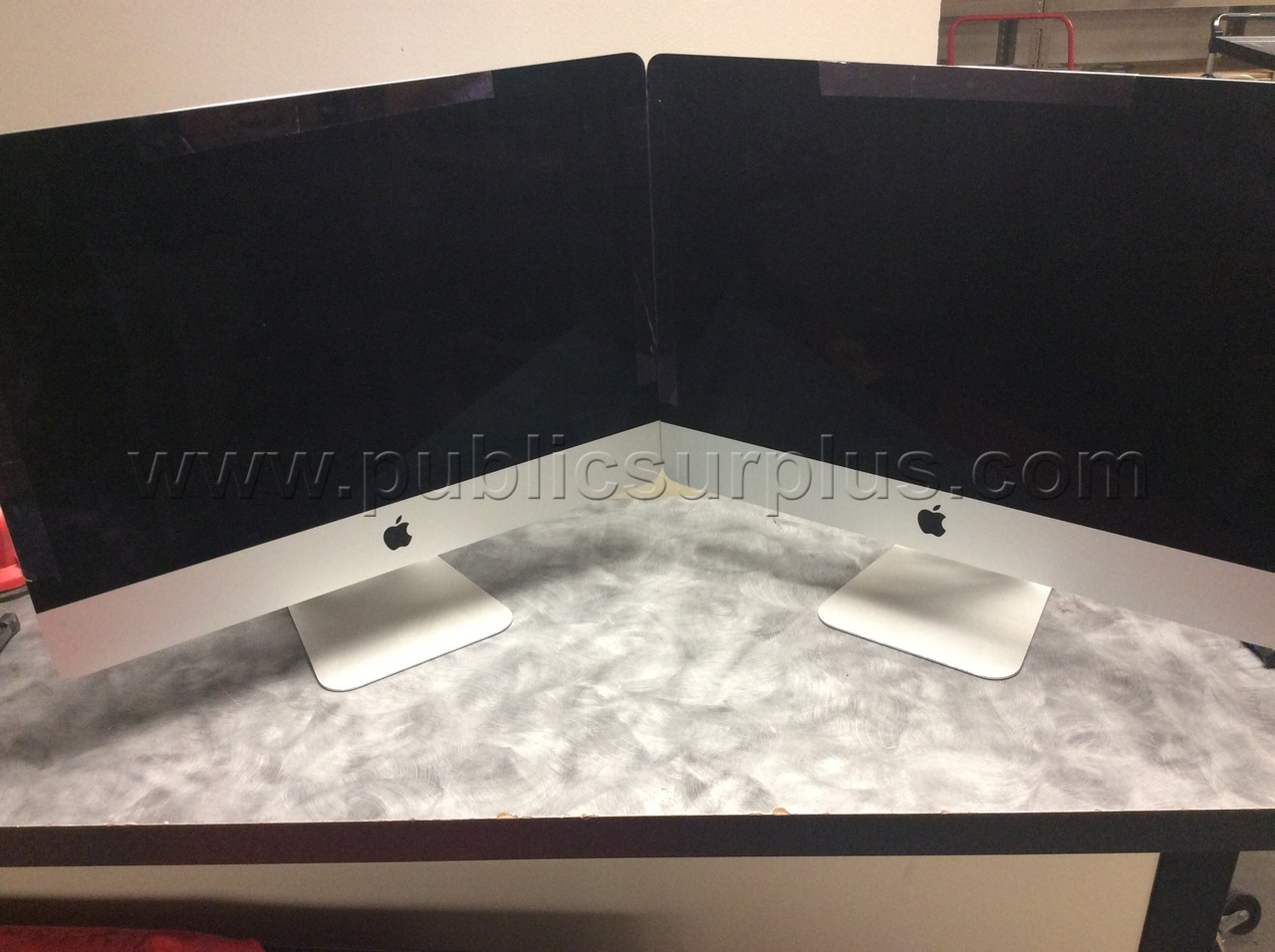 LOT OF (2) APPLE AIO DESKTOP COMPUTERS - SOLD AS IS - 511 — photo 1