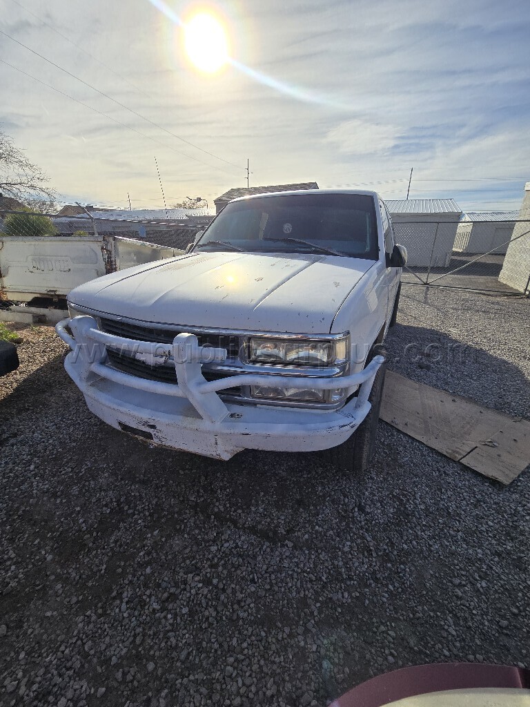 1998 Chevrolet 1500 GK1 GK4 — photo 1