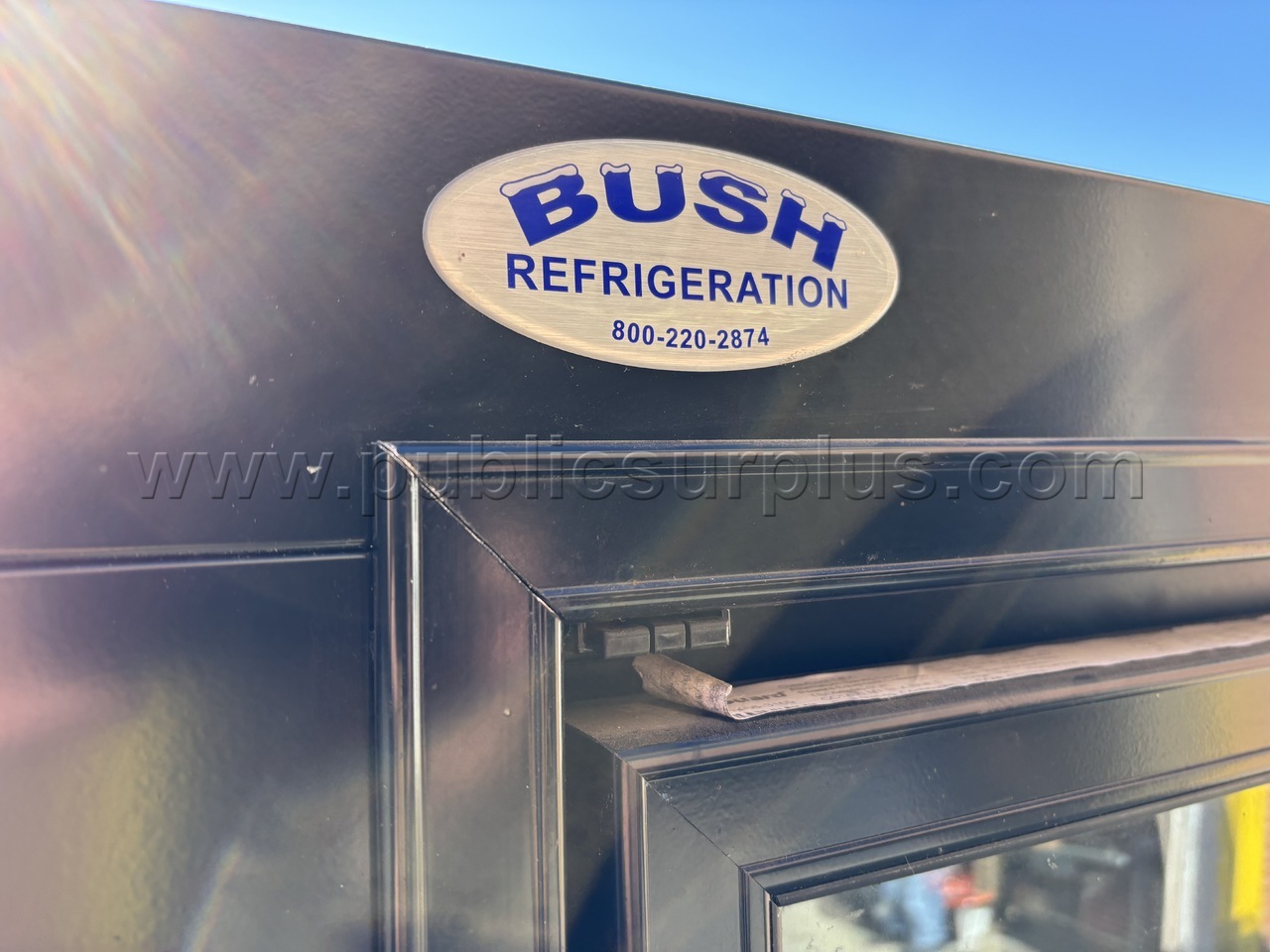 Refrigerated Flower Case — photo 1