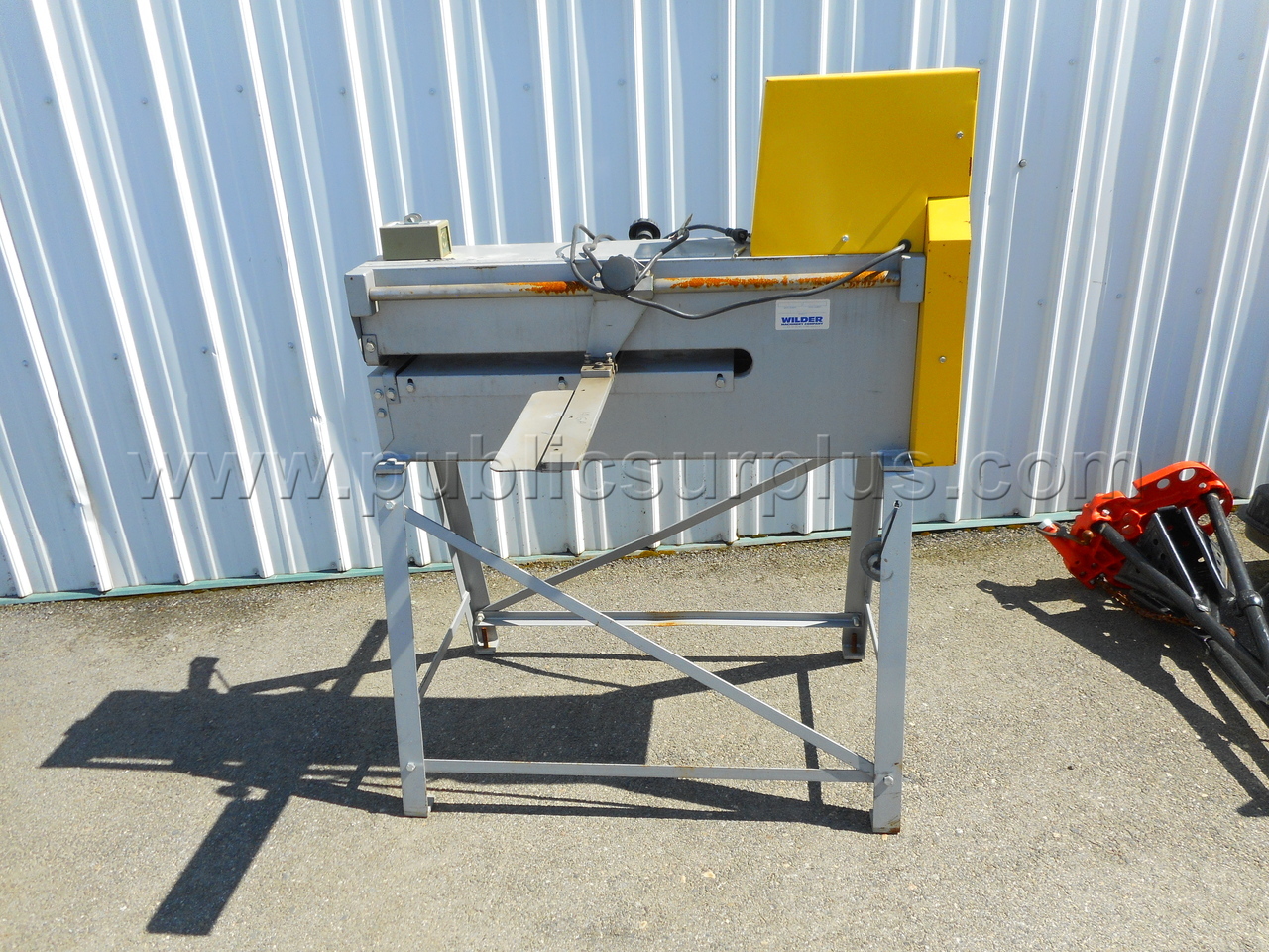 WILDER 14 GAUGE METAL SLITTER — photo 1