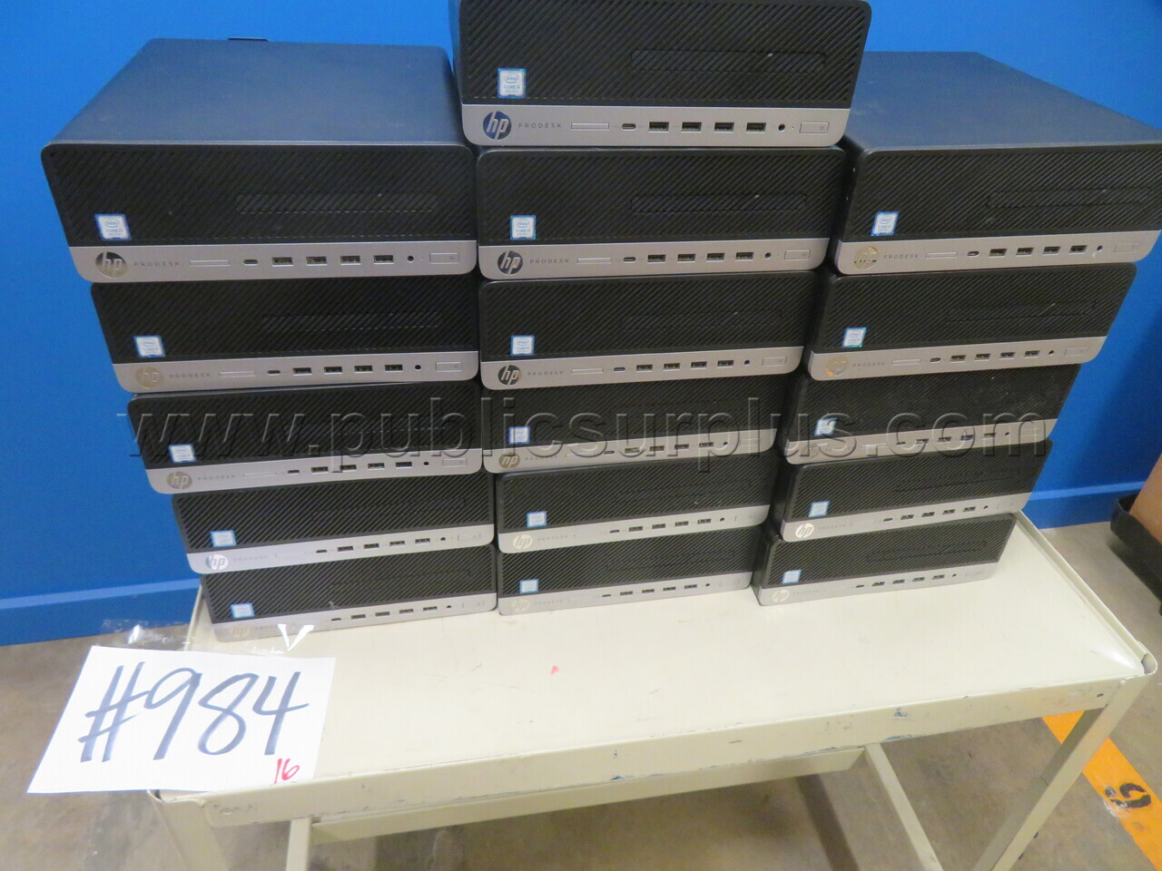 HP Desktops — photo 1