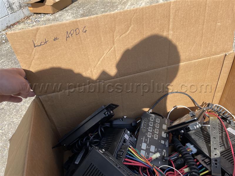 Various Switches and Parts for Police Vehicles — photo 1