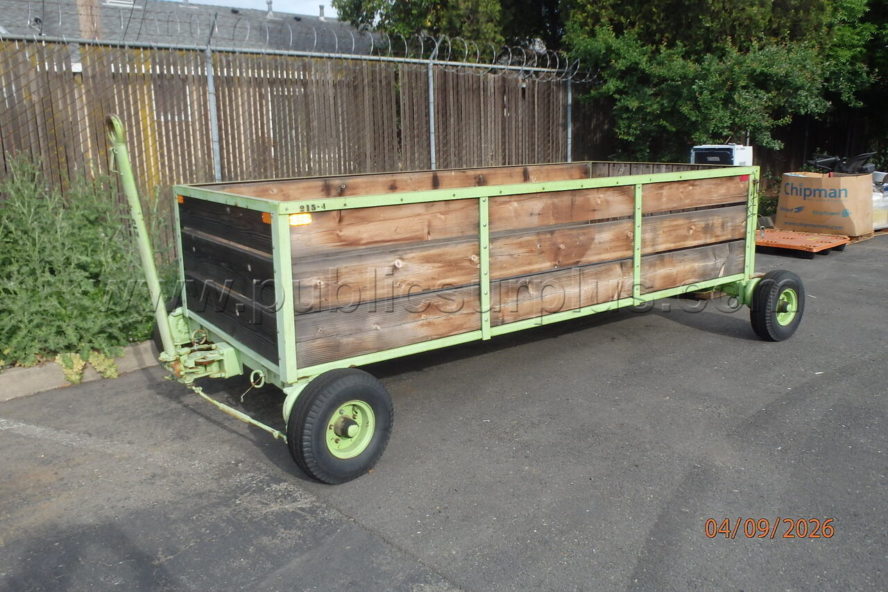 LUGGAGE TRAILER — photo 1