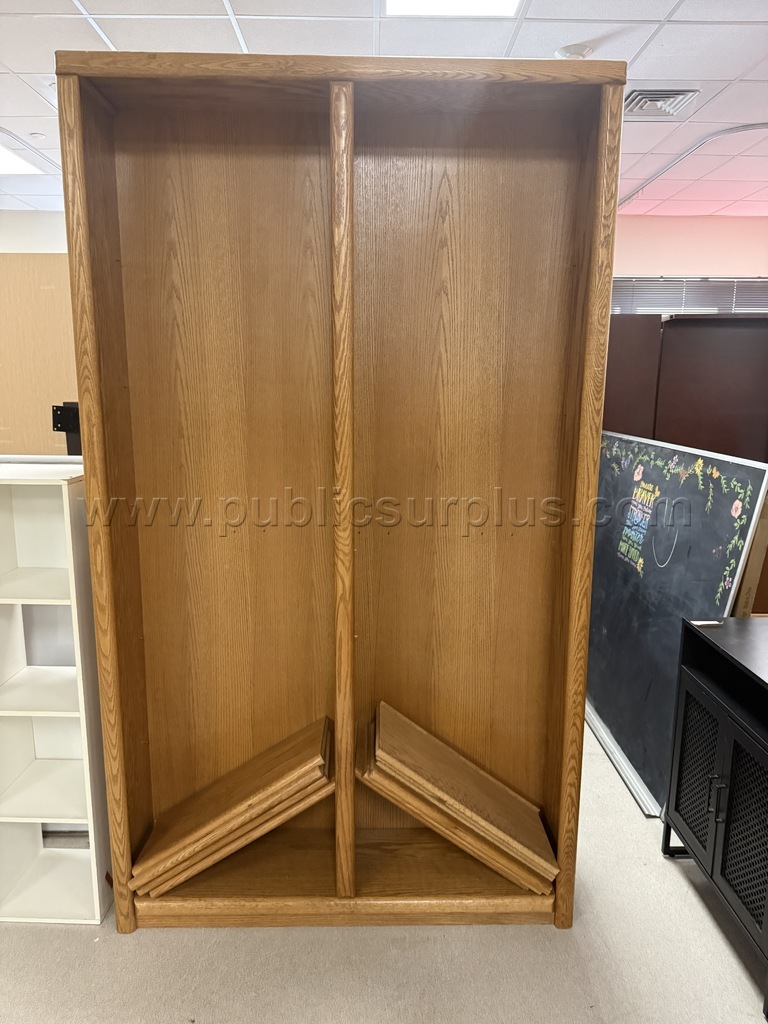 Auction#254- Bookshelf — photo 1