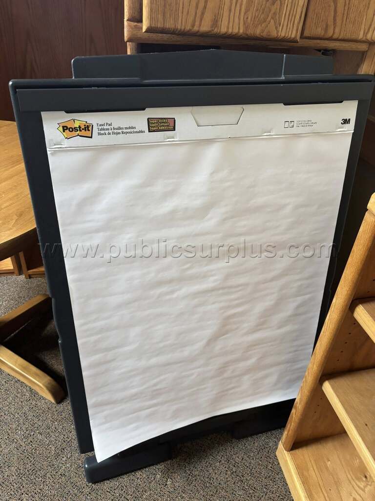 Flip Chart Holder — photo 1