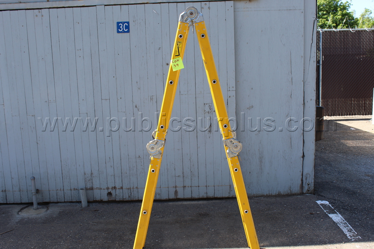 COM#39 - Multi-Purpose Ladder — photo 1