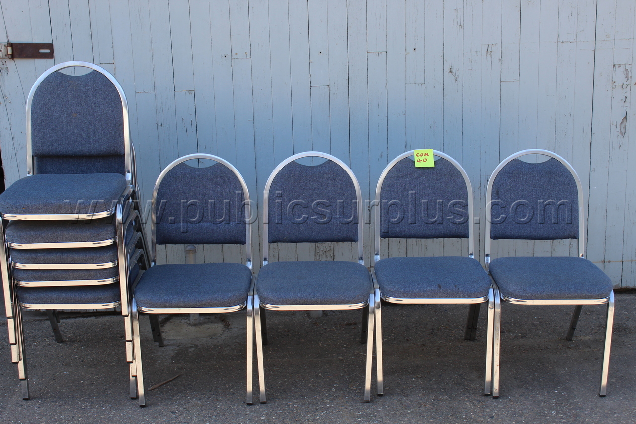 COM#40 - Metal/Cloth Conference Room Chairs (Lot of 9)) — photo 1