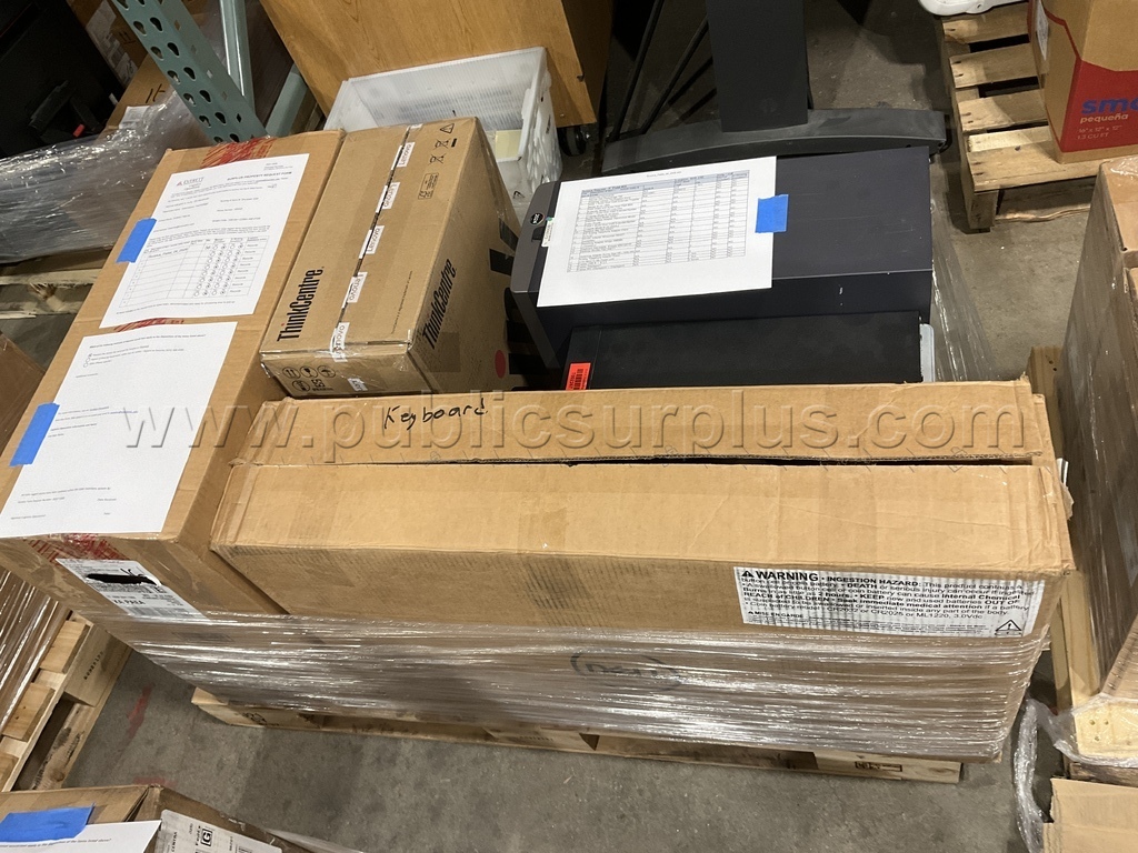 Keyboards, Server, Speaker, Analog Tele Adaptor, Cables, mini Displayport, etc. — photo 1