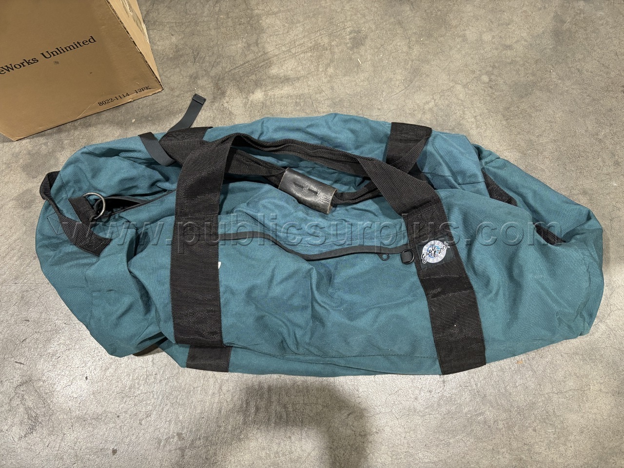 Eagle Creek Travel Gear (1) Large and (1) Extra Large Travel Bags (Green) — photo 1