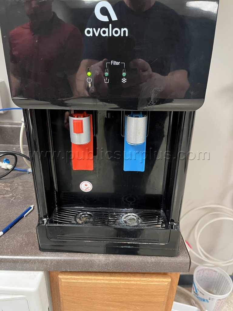 LOT 54 Avalon Water Machine Counter Top — photo 1