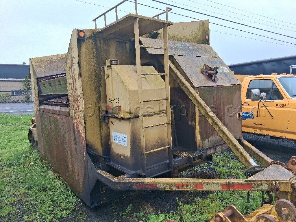 2001 Vibrotech Towable Vibro Screen SCM-35  1661 hrs — photo 1