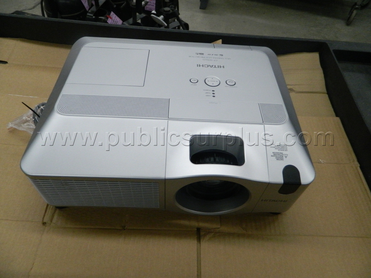 HITACHI CP-WX625 LCD PROJECTOR — photo 1