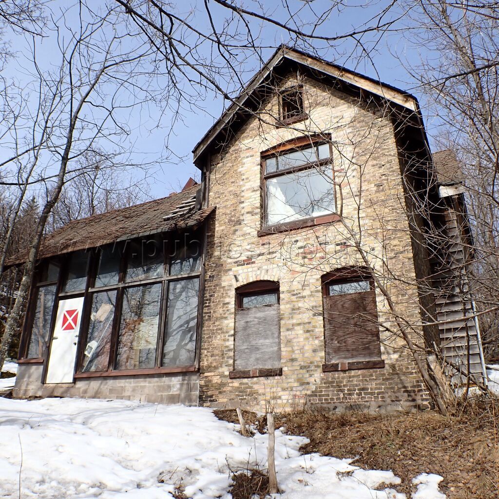 NEW FORFEITURE Tract 3: City of Duluth, Parcel 010-1160-00435, B22260005 — photo 1