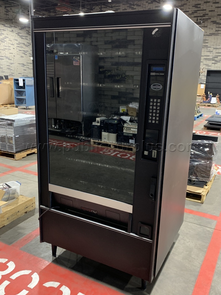 Vending Machine - National 167 Snack /KK — photo 1