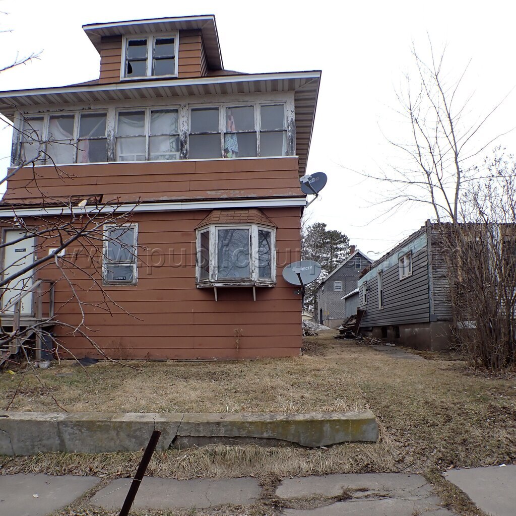 NEW FORFEITURE Tract 23: City of Eveleth, Parcel 040-0100-00010, B22260035 — photo 1
