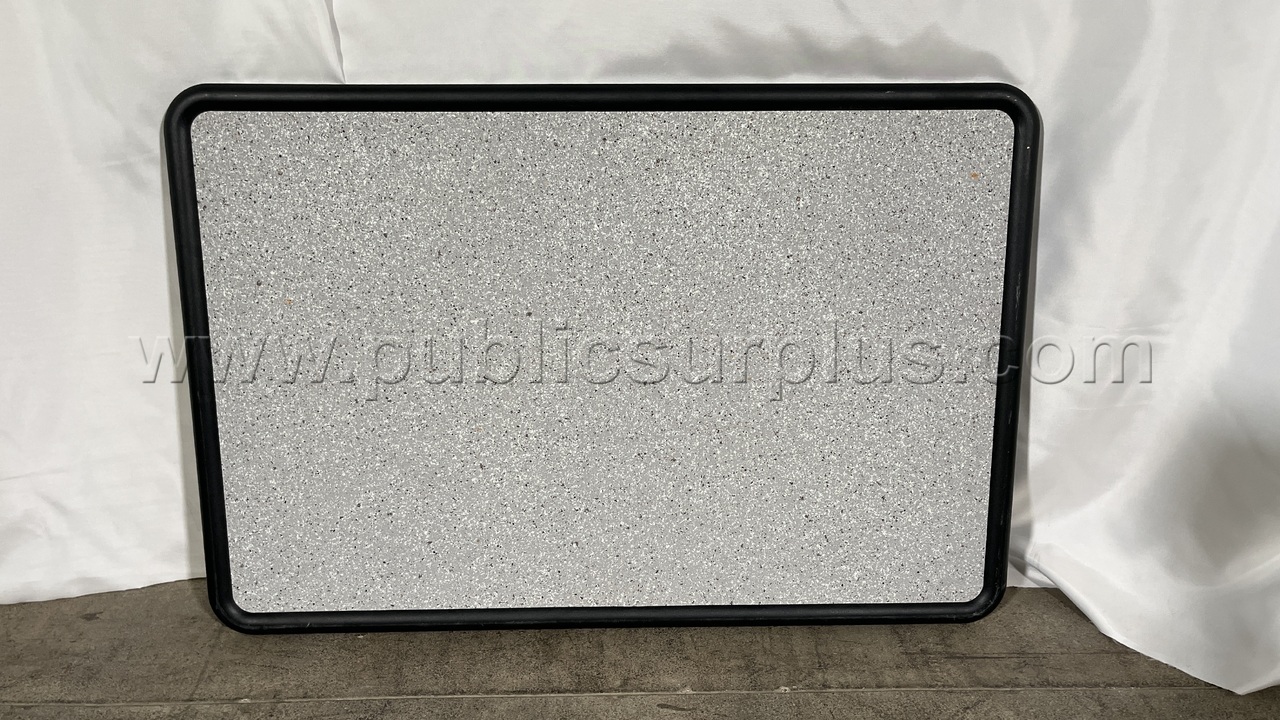 Quartet Bulletin Board - 2750 — photo 1