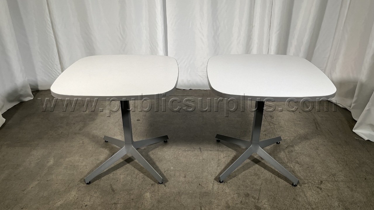 Set of Square Tables - 2871 — photo 1