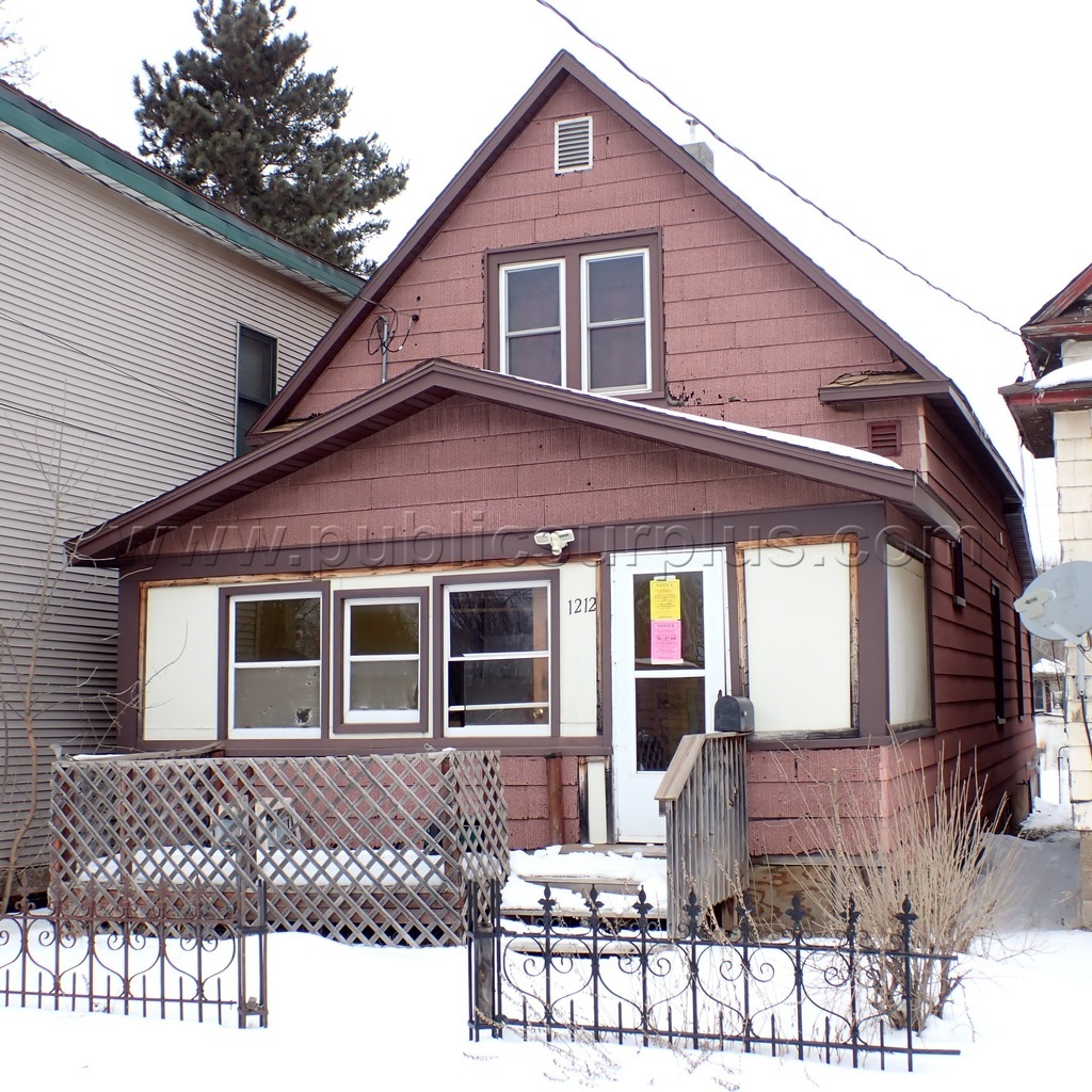 NEW FORFEITURE Tract 35: City of Hibbing, Parcel 140-0050-00450, B22260049 — photo 1