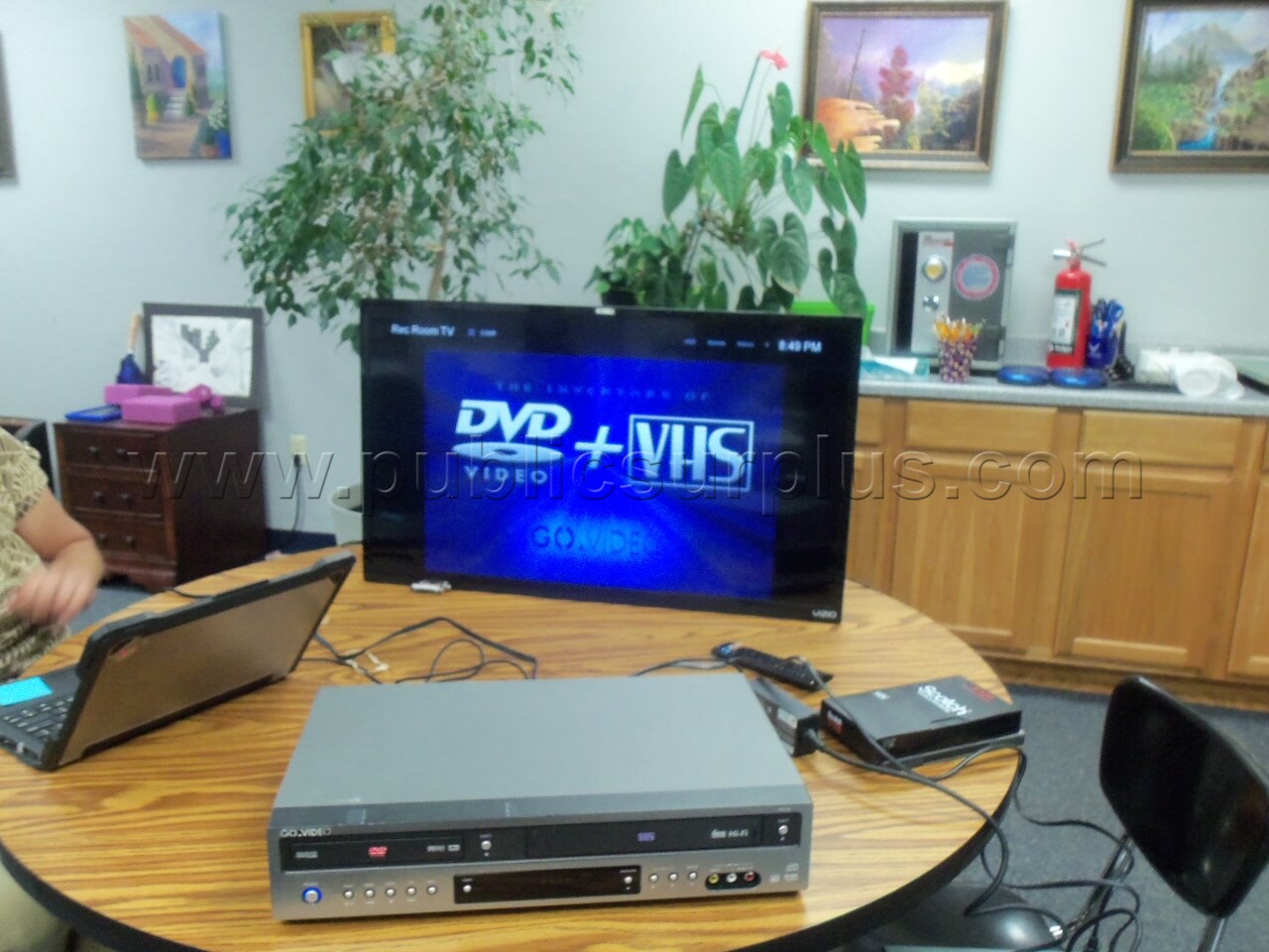 Go-Video DVD/VHS Player — photo 1