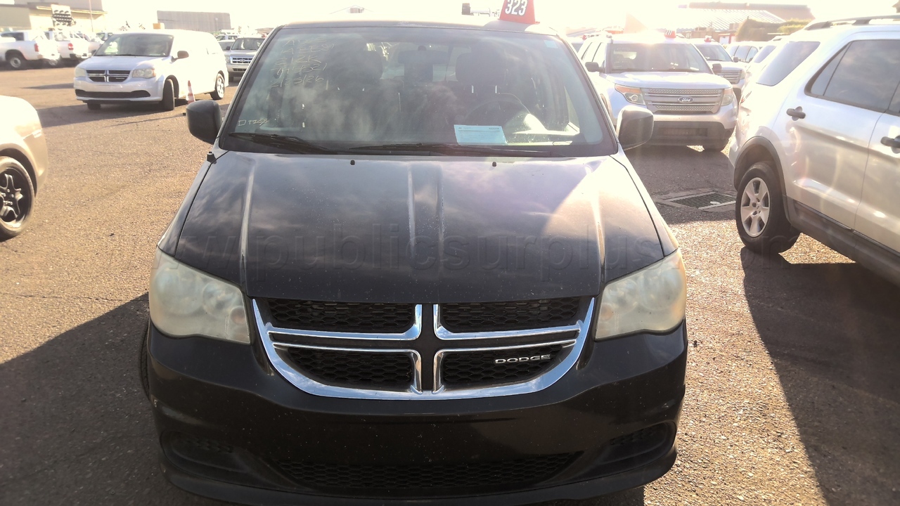 ADCS - 14BB81 - 2011 DODGE GR CARAVAN VAN 1/2 TON 7 PASS — photo 1