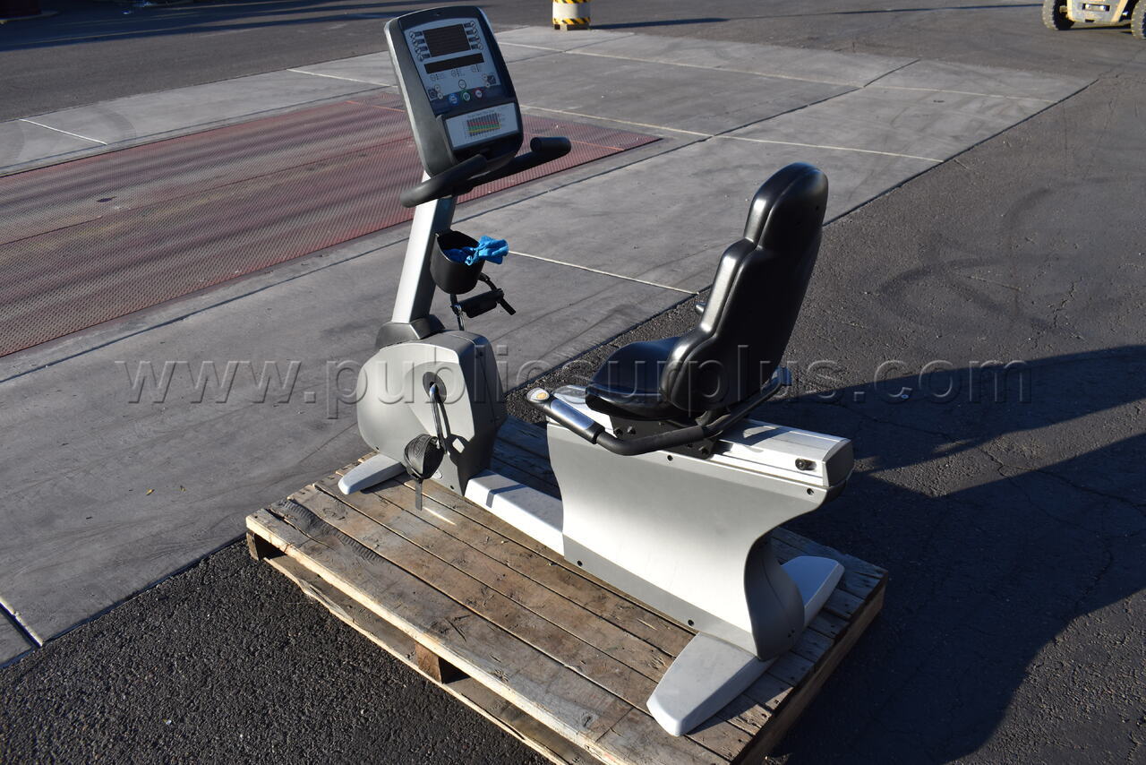 Matrix Recumbent Exercise Bike — photo 1